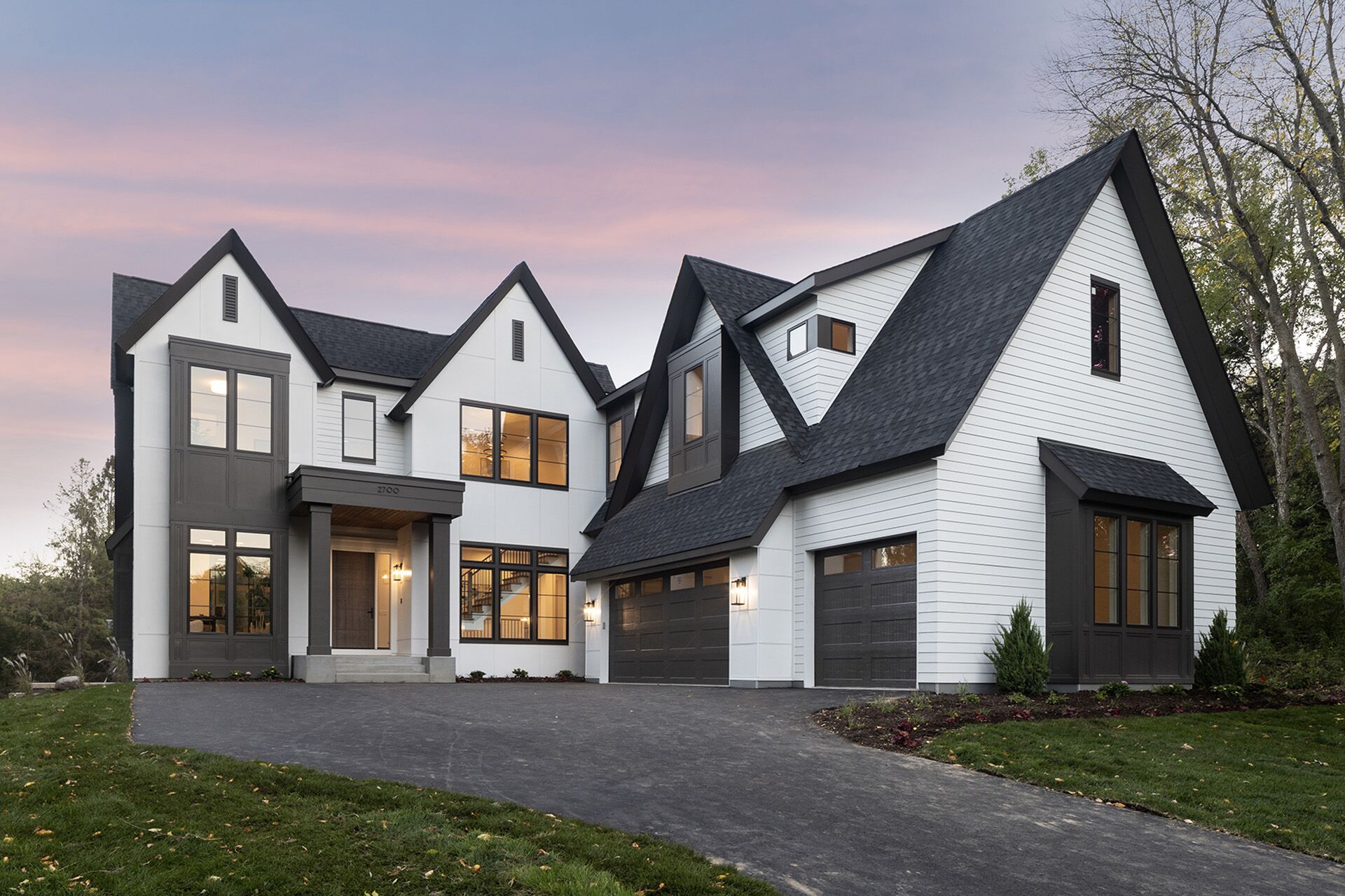 White Oak Circle - Orono